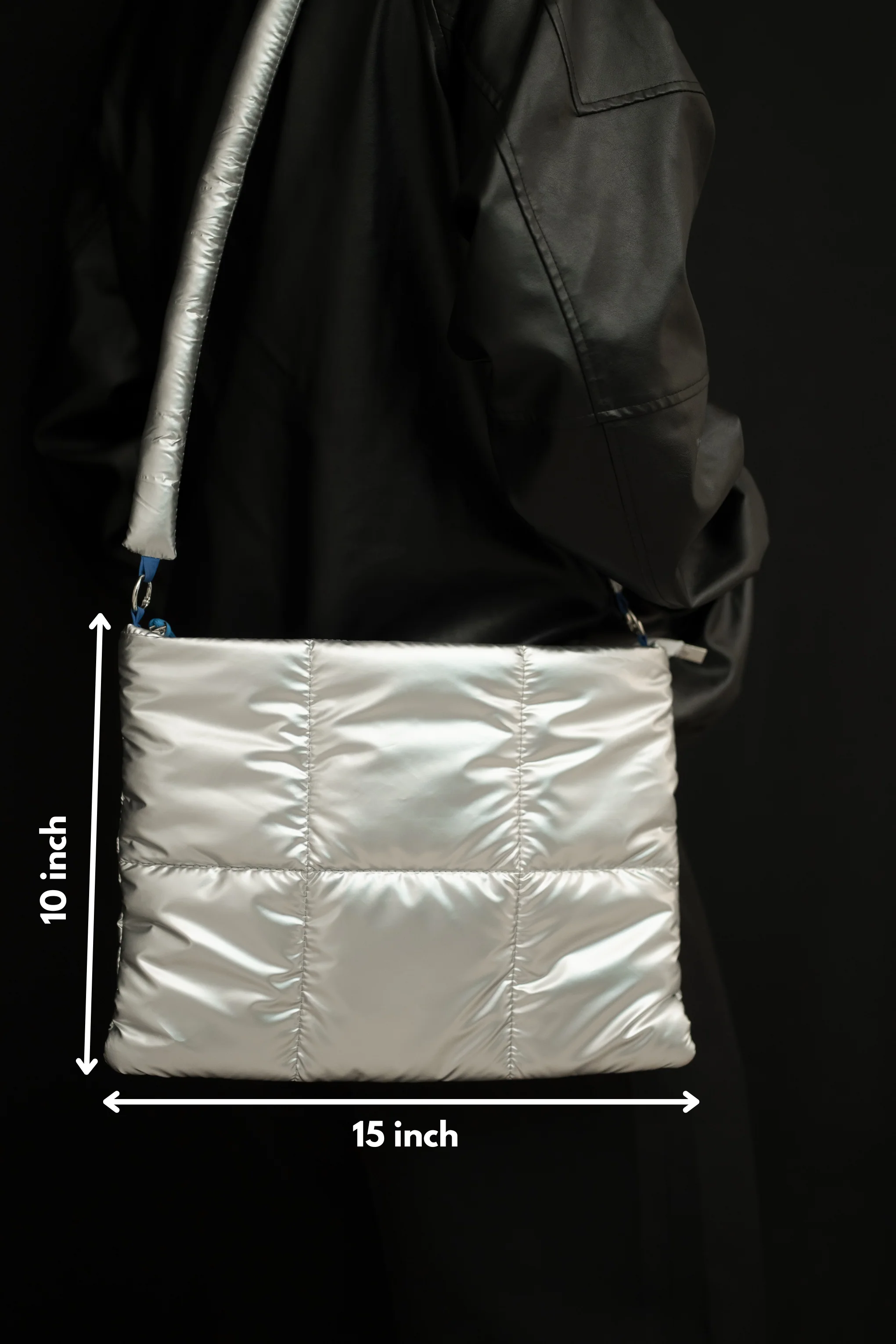 Laptop Puffer Sleeve Silver - Image 3